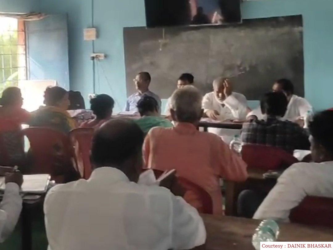 माले की बढ़त से बौखलाई सामंती सांप्रदायिक शक्तियां, सीवान में माले नेताओं की बैठक आयोजित।